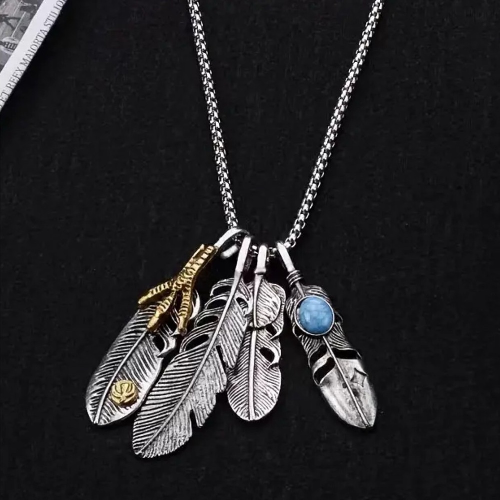 Silver Feather Pendant Necklace. - Picture 4 of 7